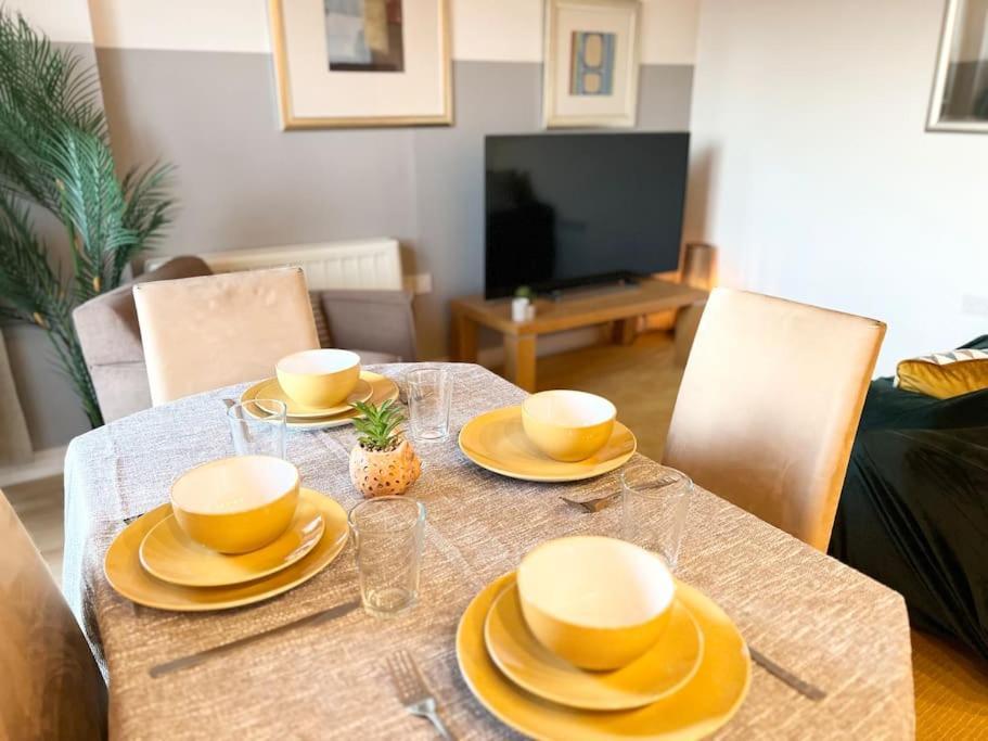 Apartmán Cosy Flat Right Opp Tube Station Londýn Exteriér fotografie