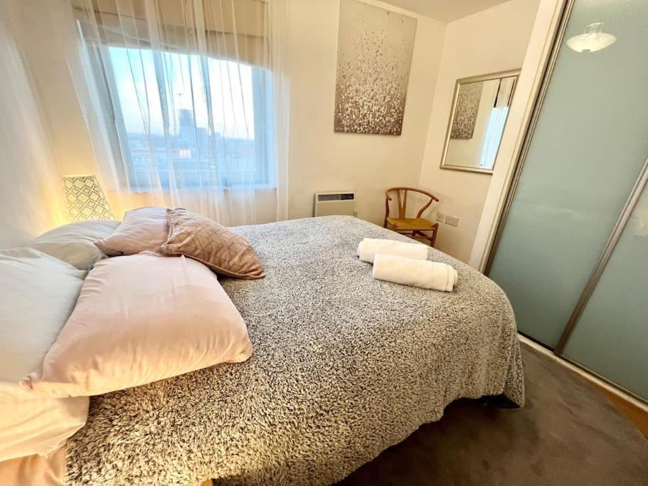 Apartmán Cosy Flat Right Opp Tube Station Londýn Exteriér fotografie